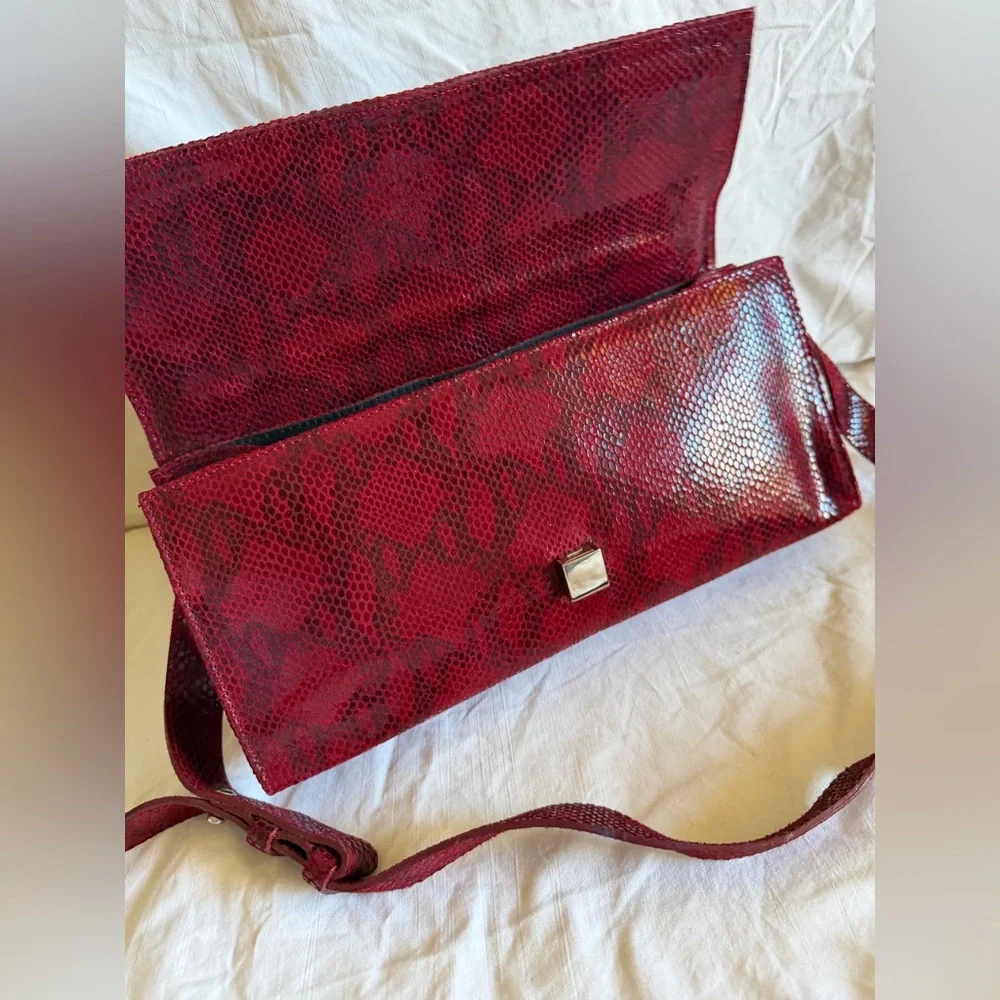 Zenith Python Red Bag - Picture 11 of 16